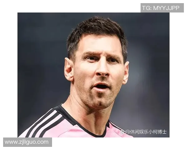 足球明星之子谁在绿茵场上展现出色才华最为突出